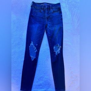 Skinny AE distressed high rise